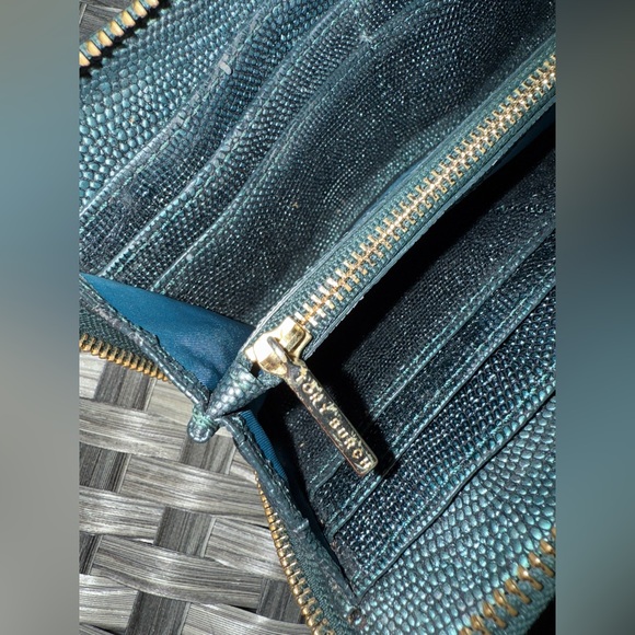 Tory Burch Teal Blue Lizard Embossed Leather Zip Around Continental Wallet - Picture 1 of 13